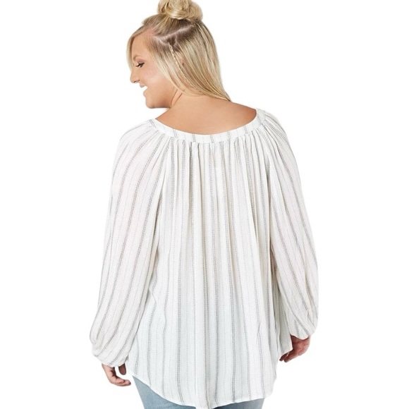 Bohemian Peasant Top - Picture 2 of 6